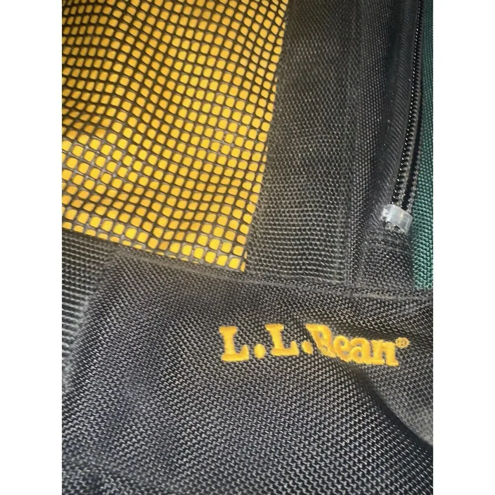 Vintage LL bean backpack Green And Yellow In Color